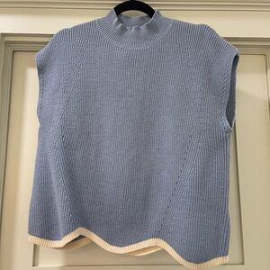 NWT Scalloped Cropped Sweater Vest
